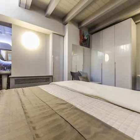 Venice New Luxury Residence-2
